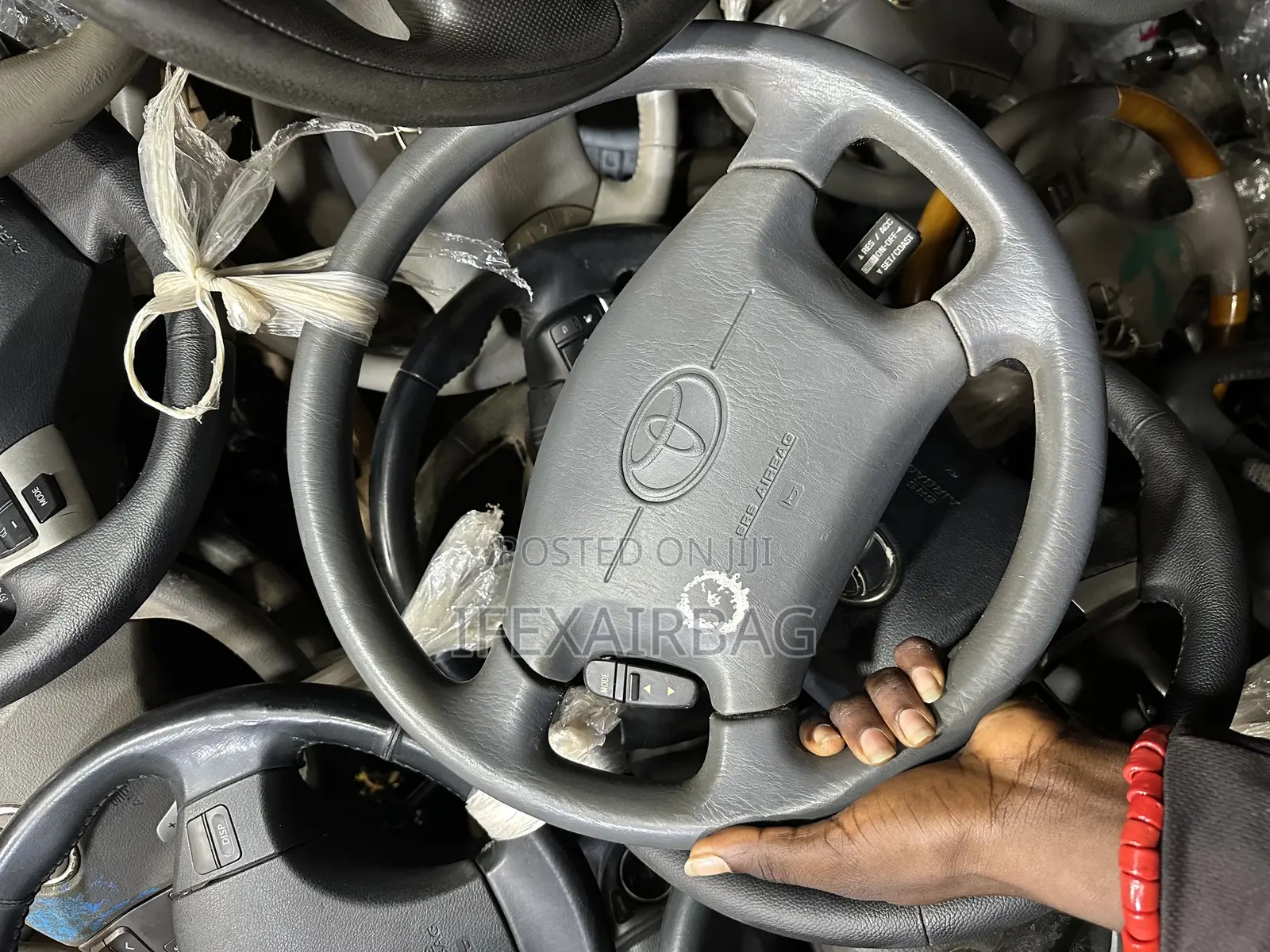 Steering Sienna 2000 Model