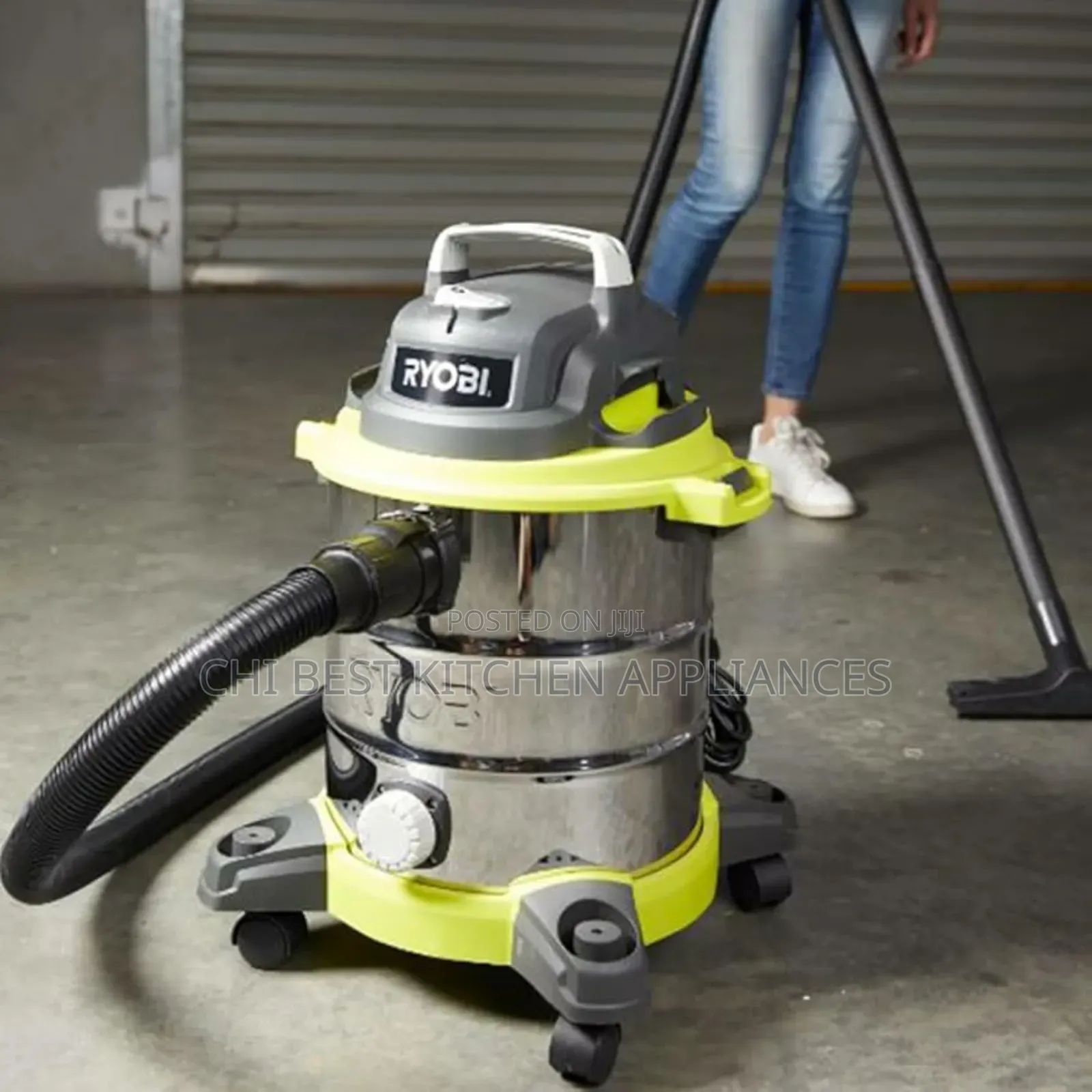 Ryobi 30 Litres Wet and Dry Vacuum Cleaner