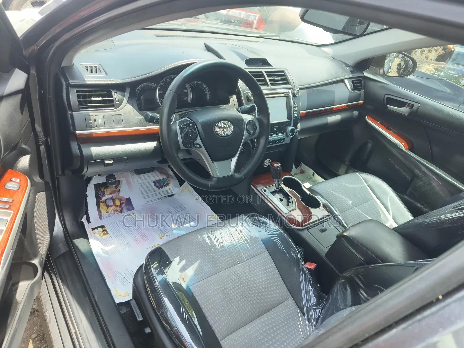 Toyota Camry SE Sport 4dr Sedan (2.5L 4cyl 6A) 2014 Gray