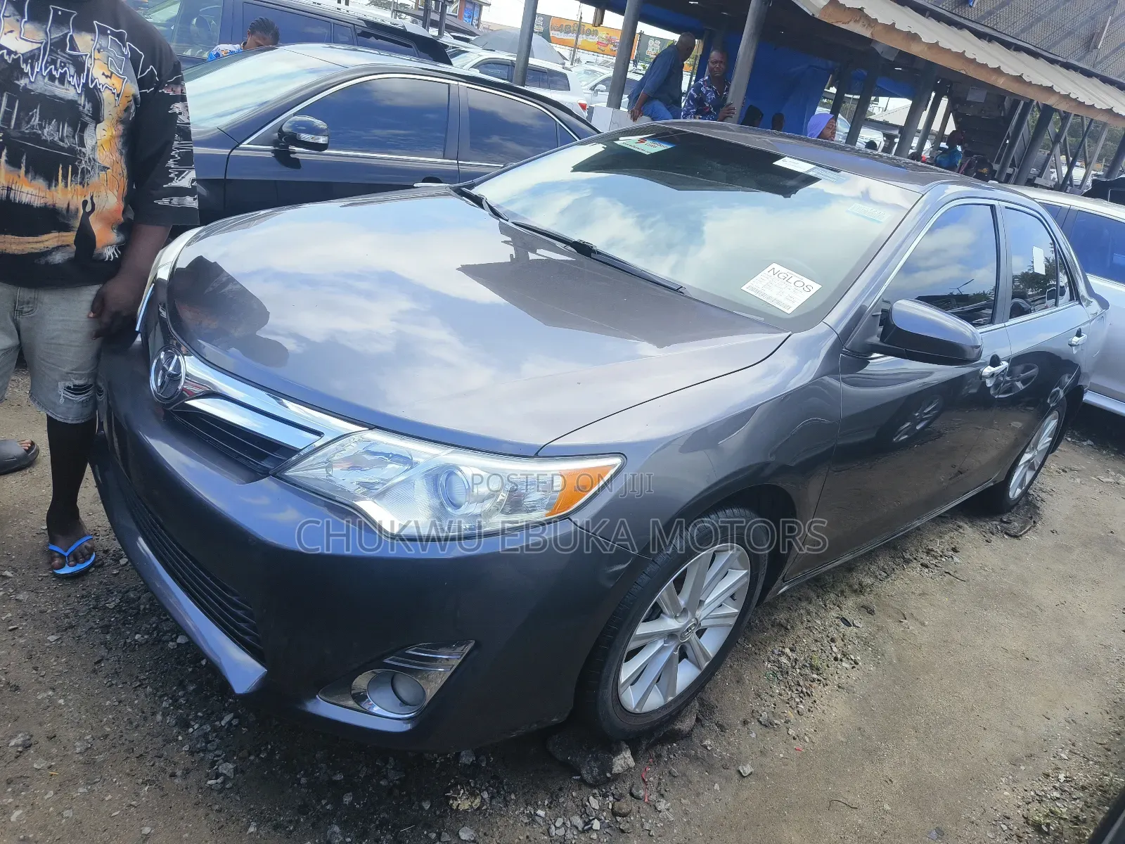 Toyota Camry XLE 4dr Sedan (3.5L 6cyl 6A) 2014 Gray