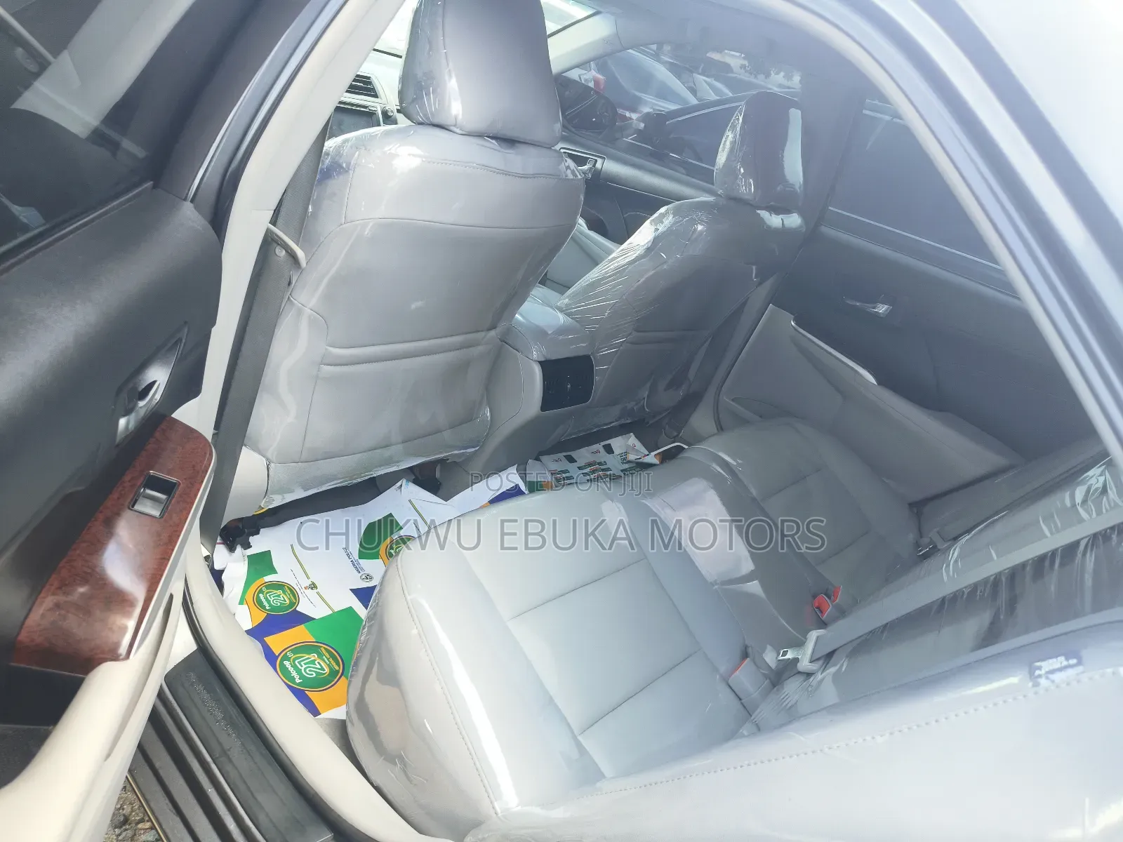 Toyota Camry XLE 4dr Sedan (3.5L 6cyl 6A) 2014 Gray