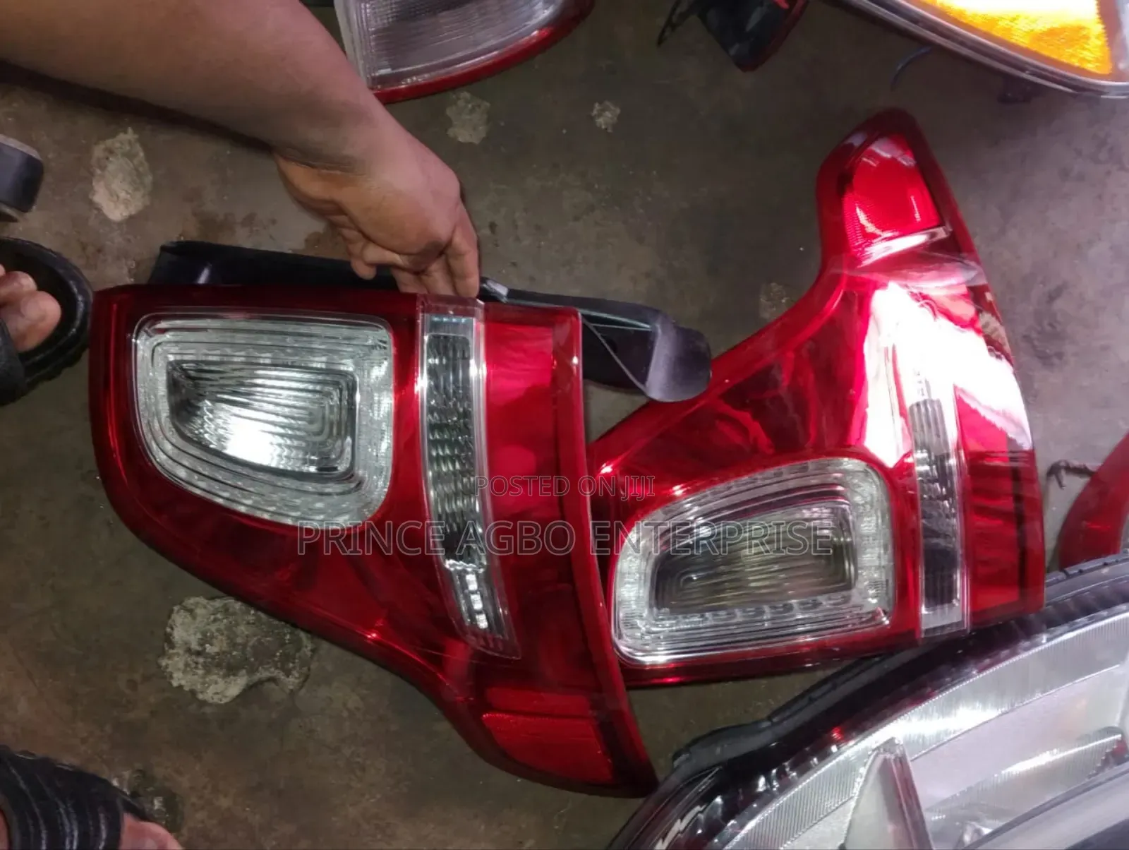 Rear Lights Ford Explorer 2015