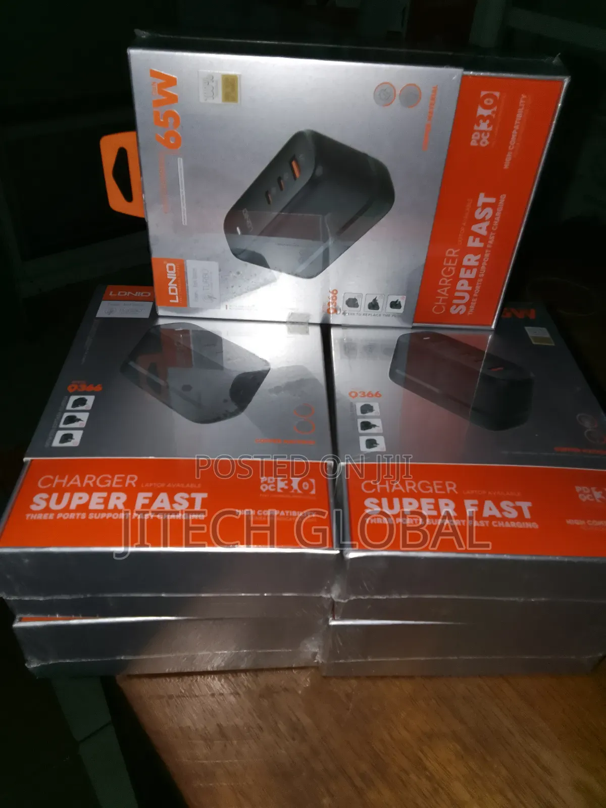 65w Gan Supper Fast Charger Q366