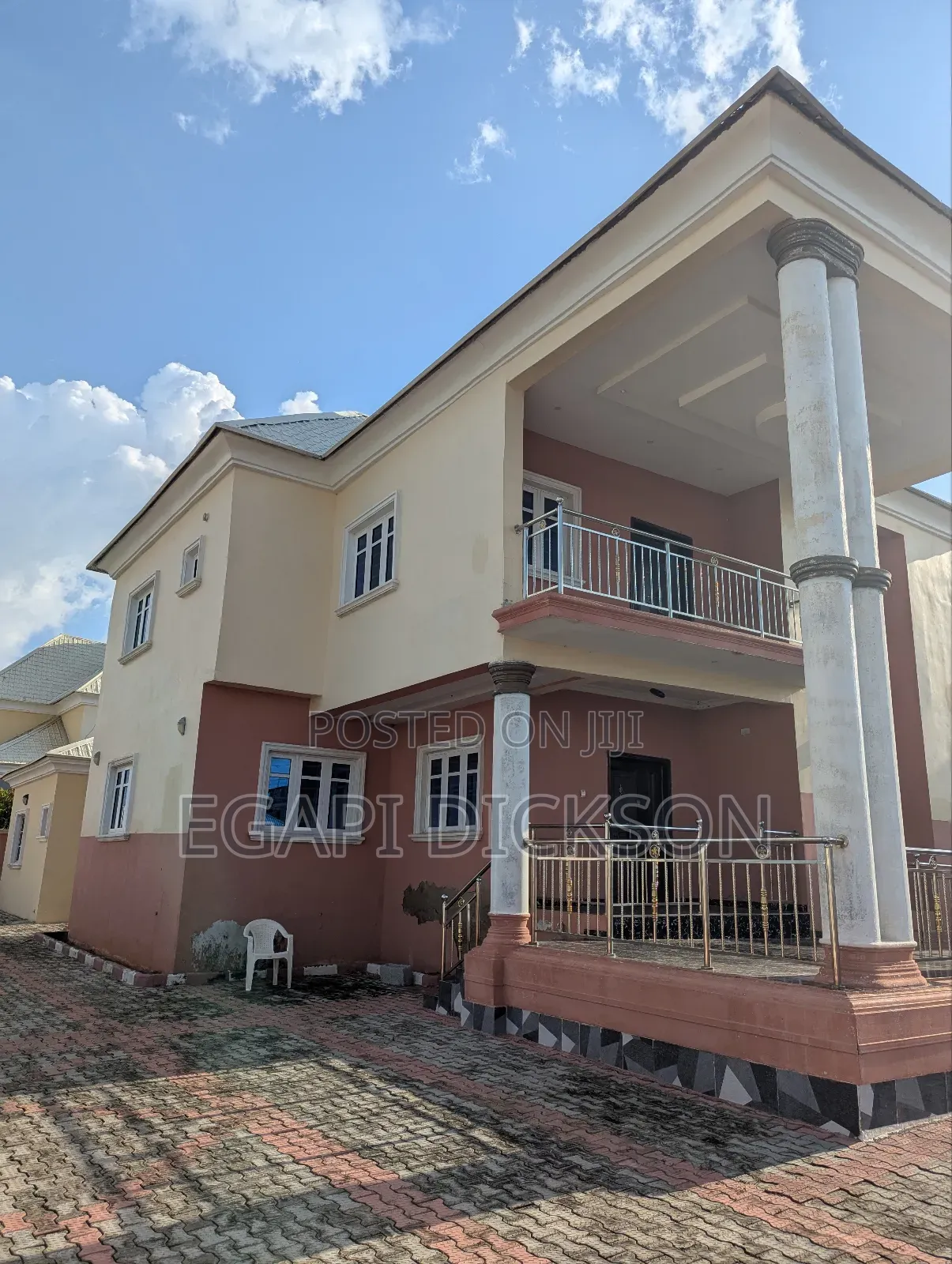 Furnished 4bdrm Duplex in Police Estate, for sale