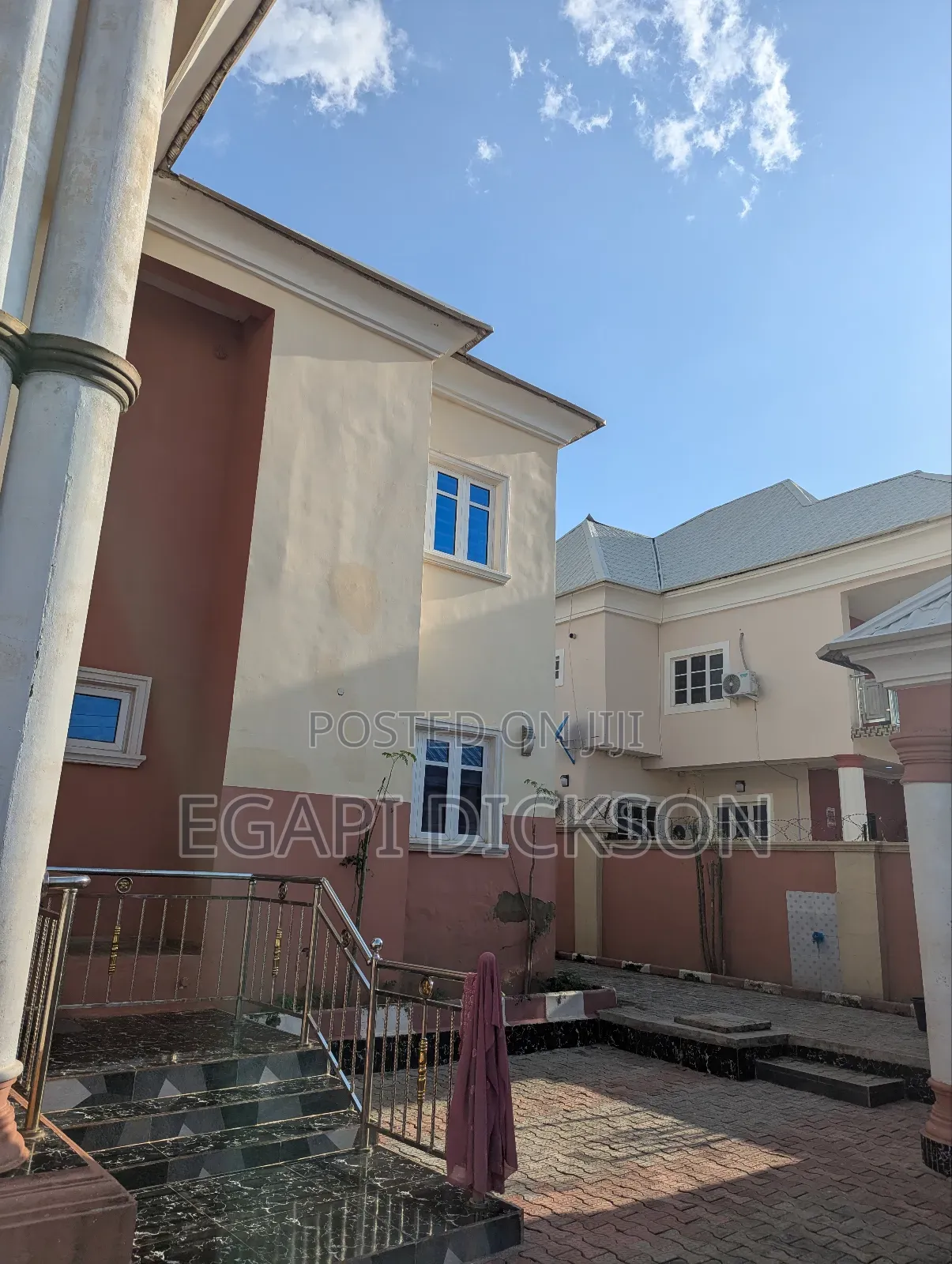 Furnished 4bdrm Duplex in Police Estate, for sale