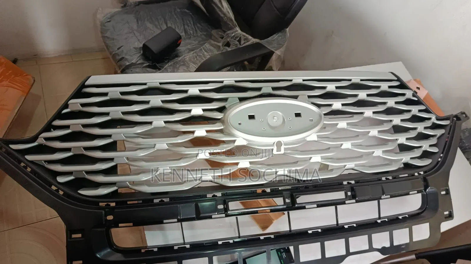 Front Grill Ford Explorer 2020