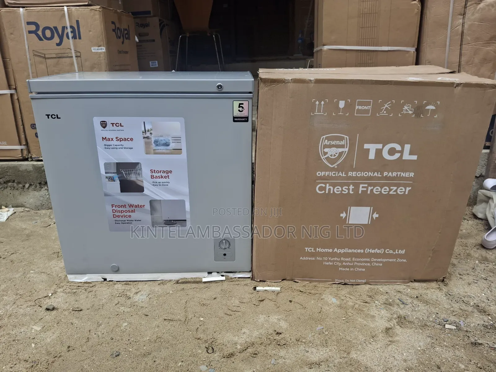 TCL Chest Freezer - F260cf