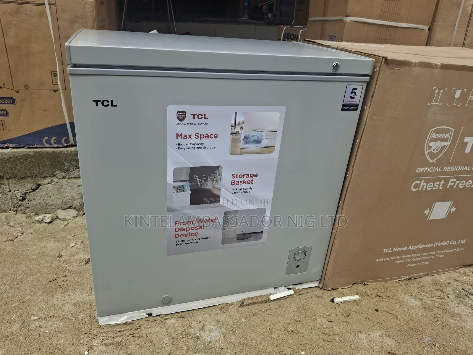 TCL Chest Freezer - F260cf