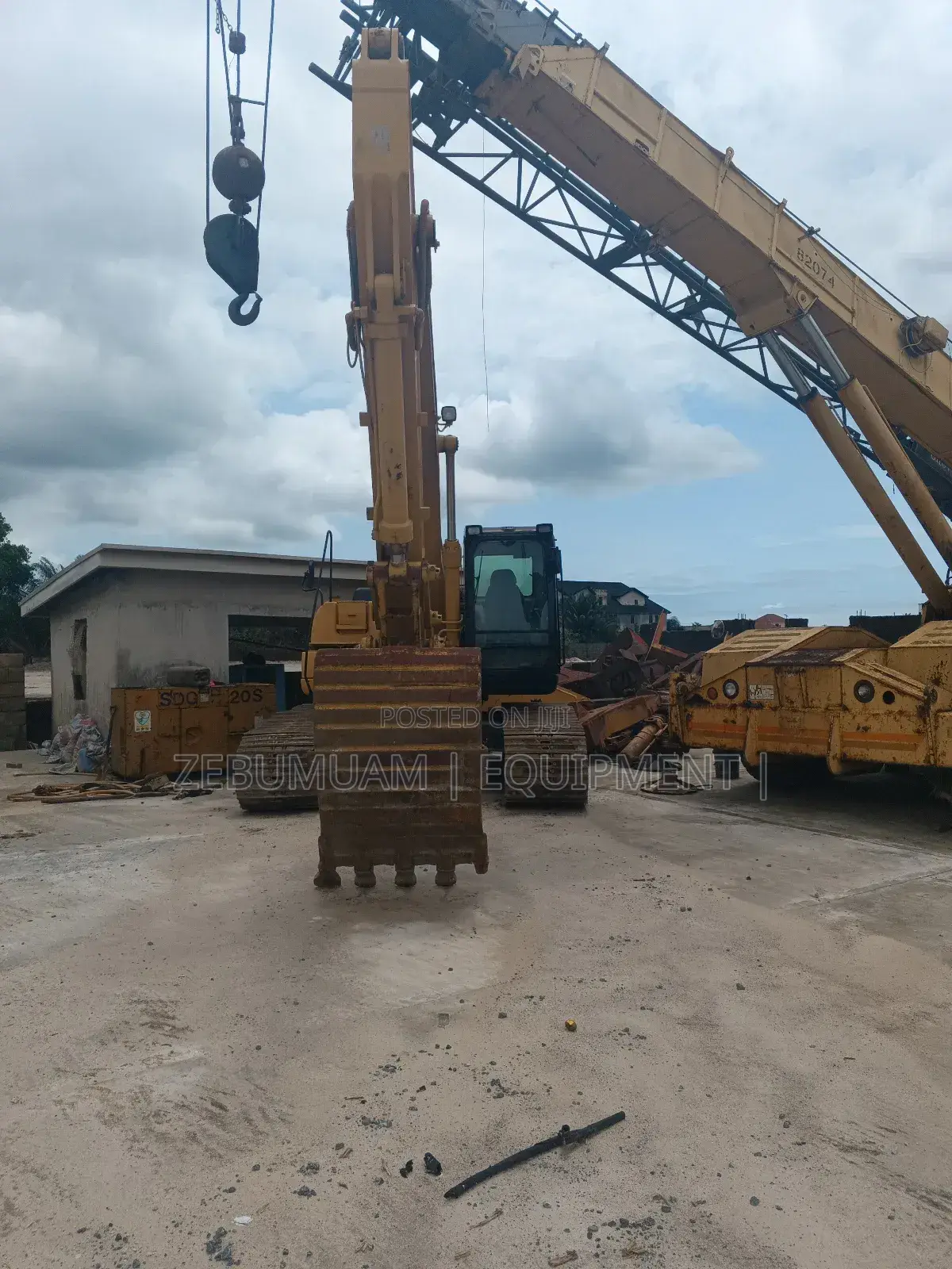 322c Cat Excavator for Sale. Price 190M Naira