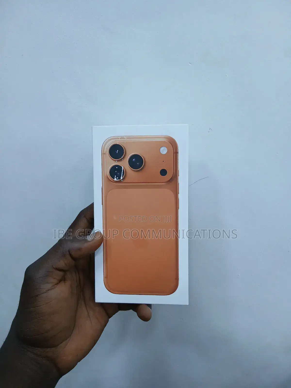 New Apple iPhone 17 Pro 1 TB Orange