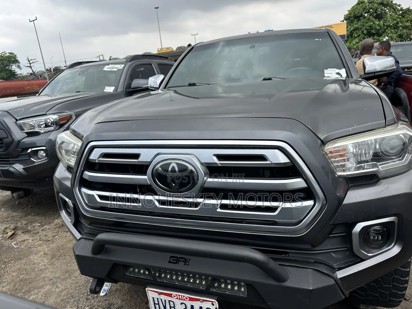 Toyota Tacoma Limited V6 4x4 Double Cab 127.4 in. WB 2020 Gray