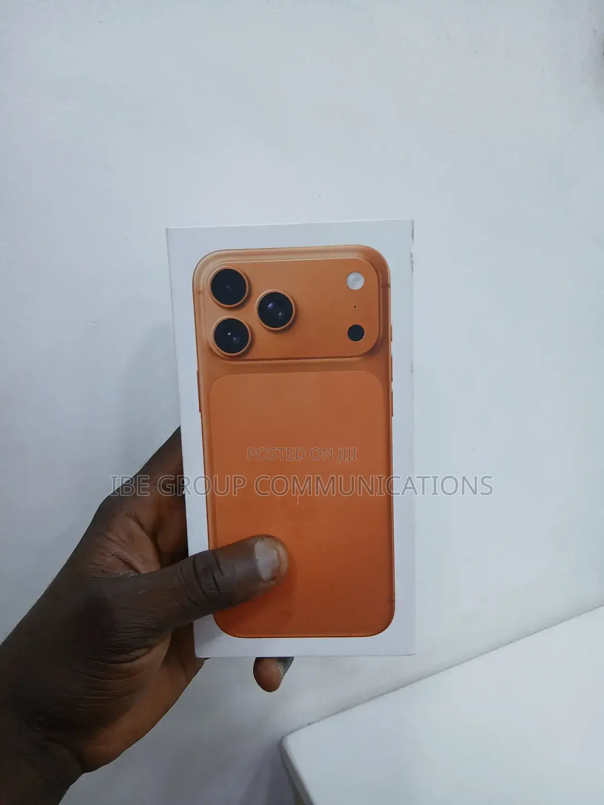 New Apple iPhone 17 Pro Max 1 TB Orange