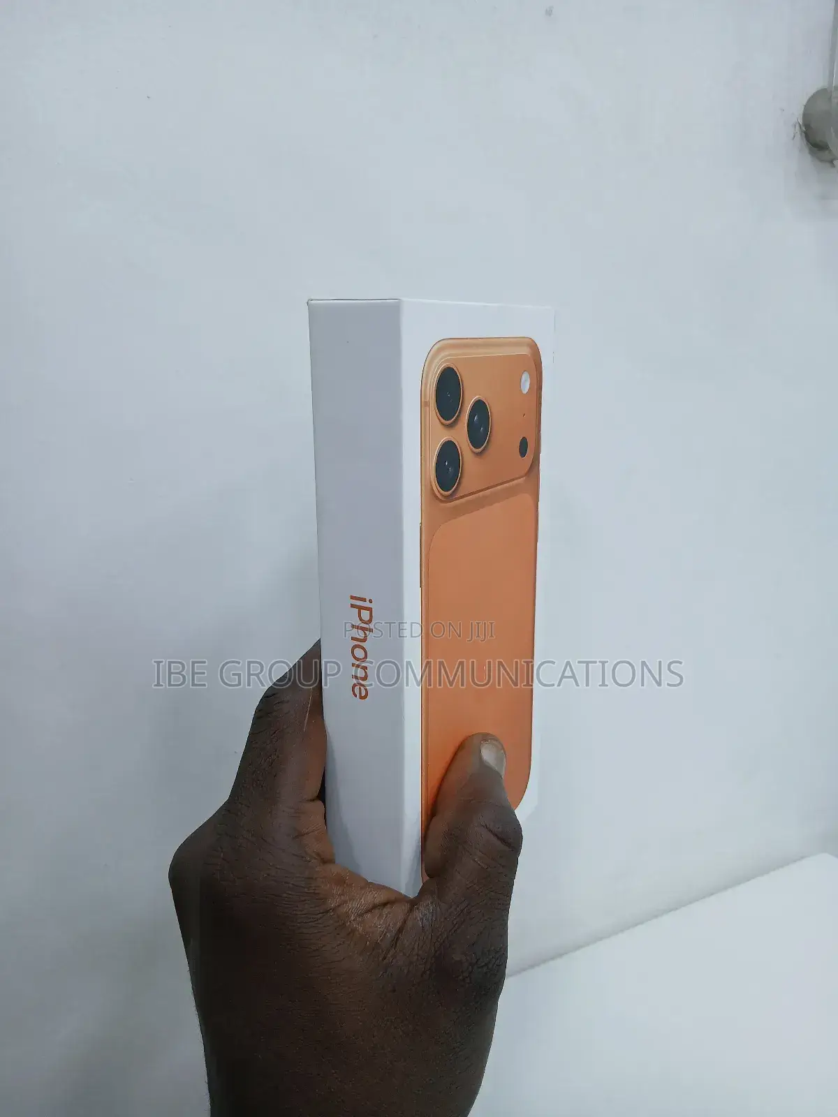 New Apple iPhone 17 Pro Max 1 TB Orange