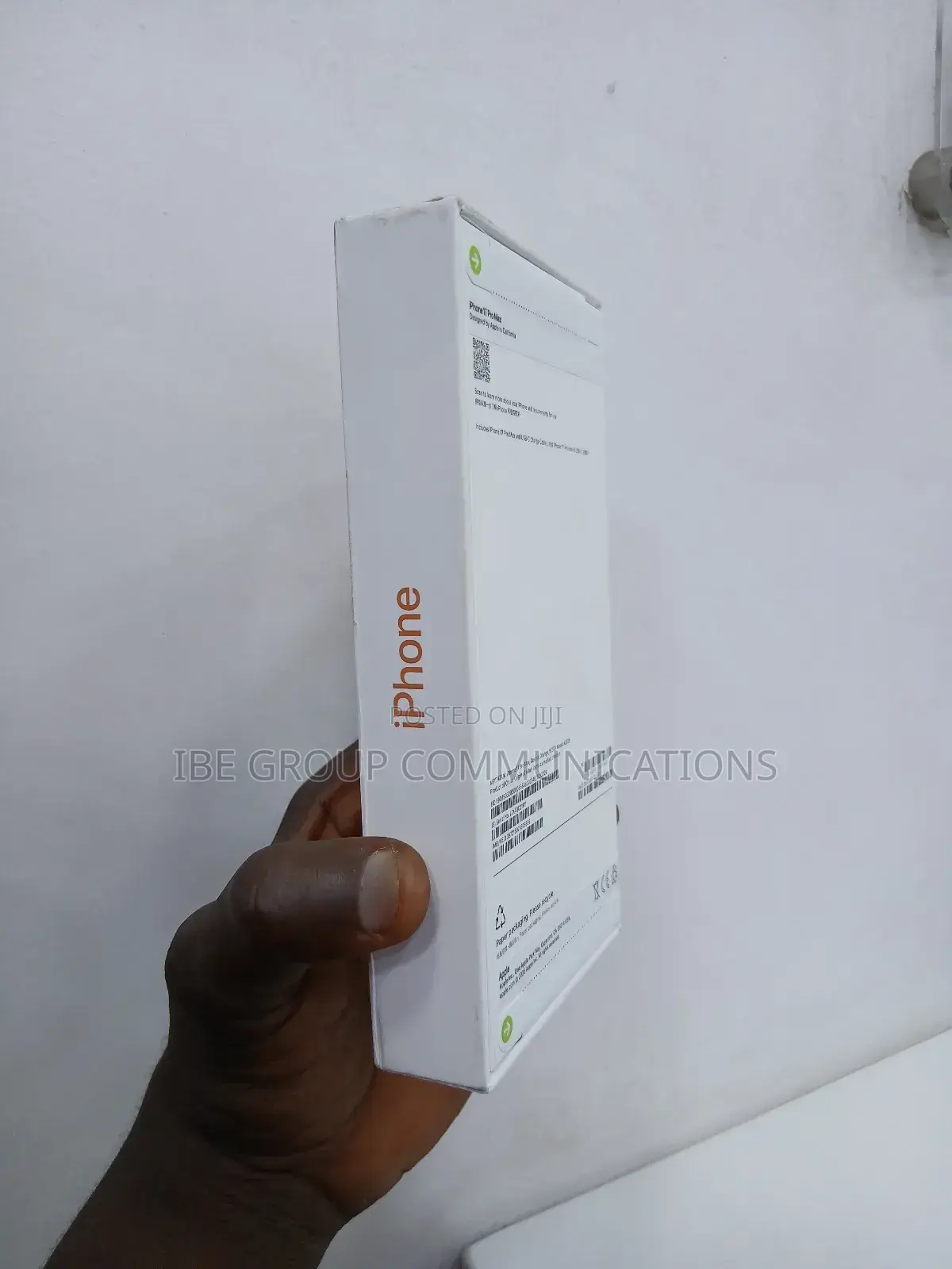 New Apple iPhone 17 Pro Max 1 TB Orange
