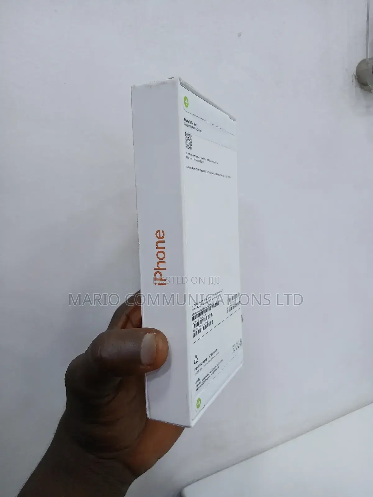 New Apple iPhone 17 Pro Max 1 TB Orange