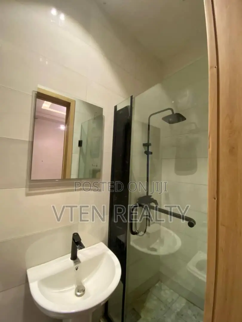 Posh 2bedroom Apartment