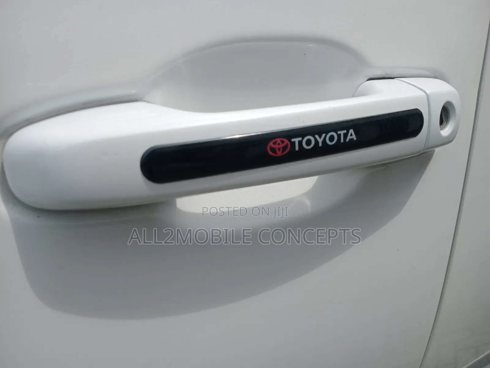 Toyota Land Cruiser 4.0 V6 GXR 2018 White