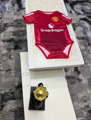 Man U Home Baby Bodysuit Pindown Jersey