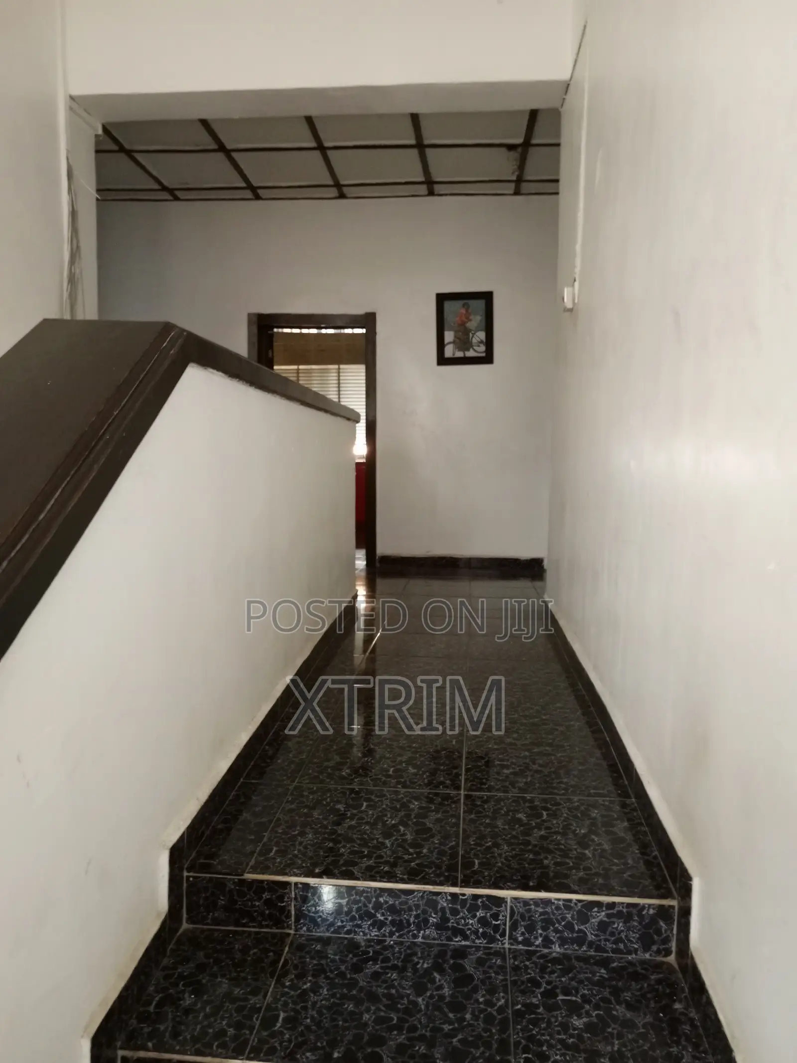 5bdrm House in Omole Phase 1 for sale