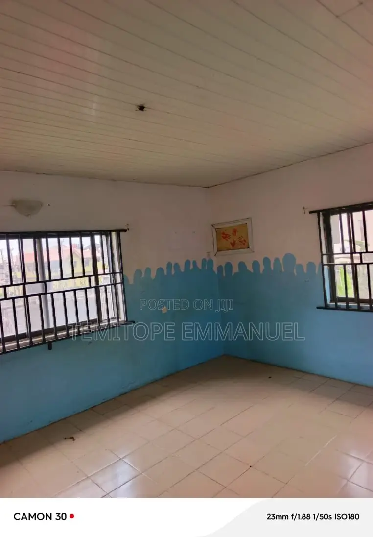 Furnished 12bdrm Duplex in Magodo Phase 1 Gra for sale