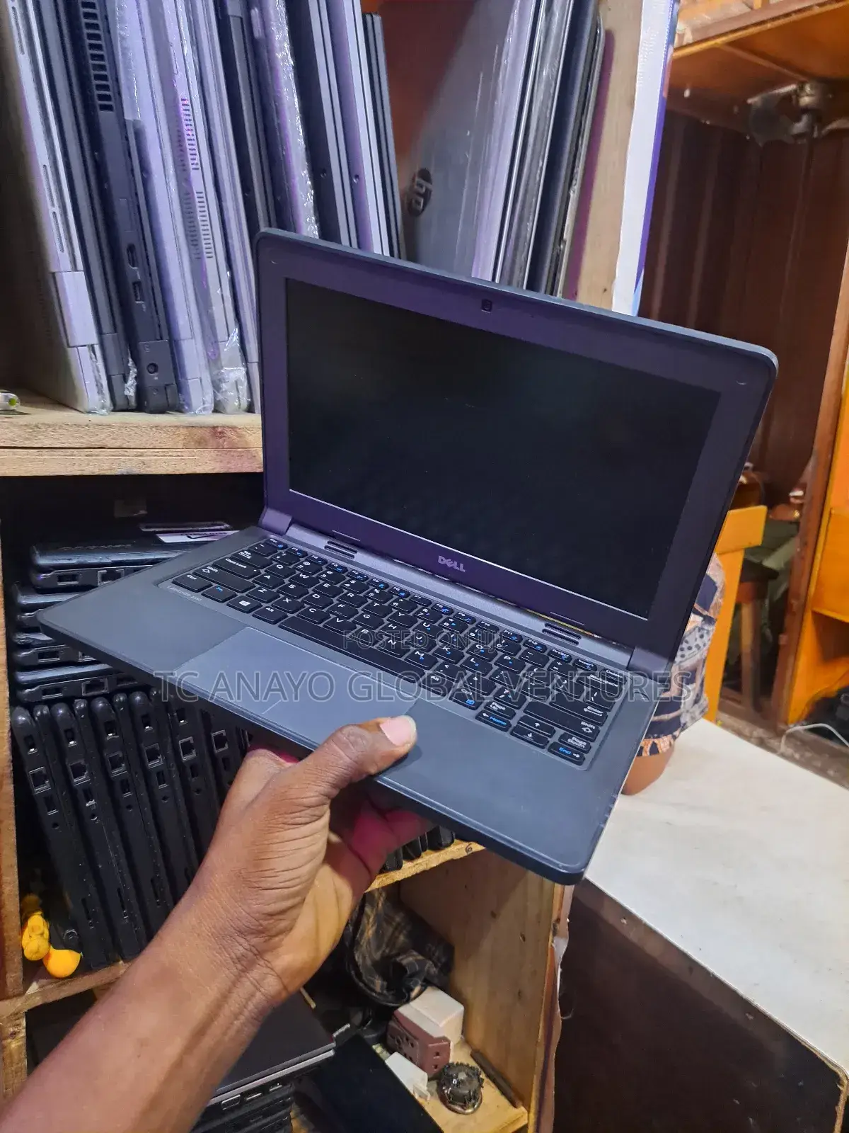 Laptop Dell Latitude 11 3160 4GB Intel Celeron SSD 128GB