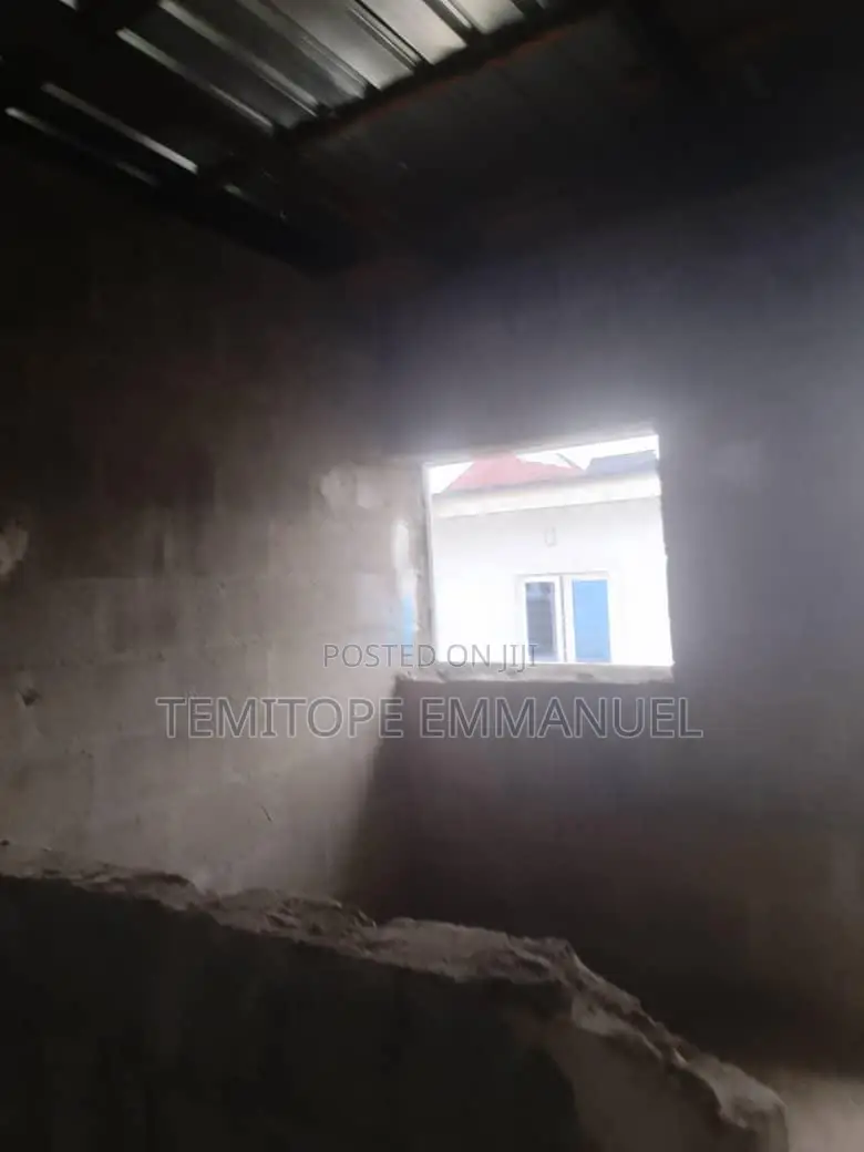 Furnished 2bdrm Bungalow in Estate, Alagbado,, Abule Egba for sale