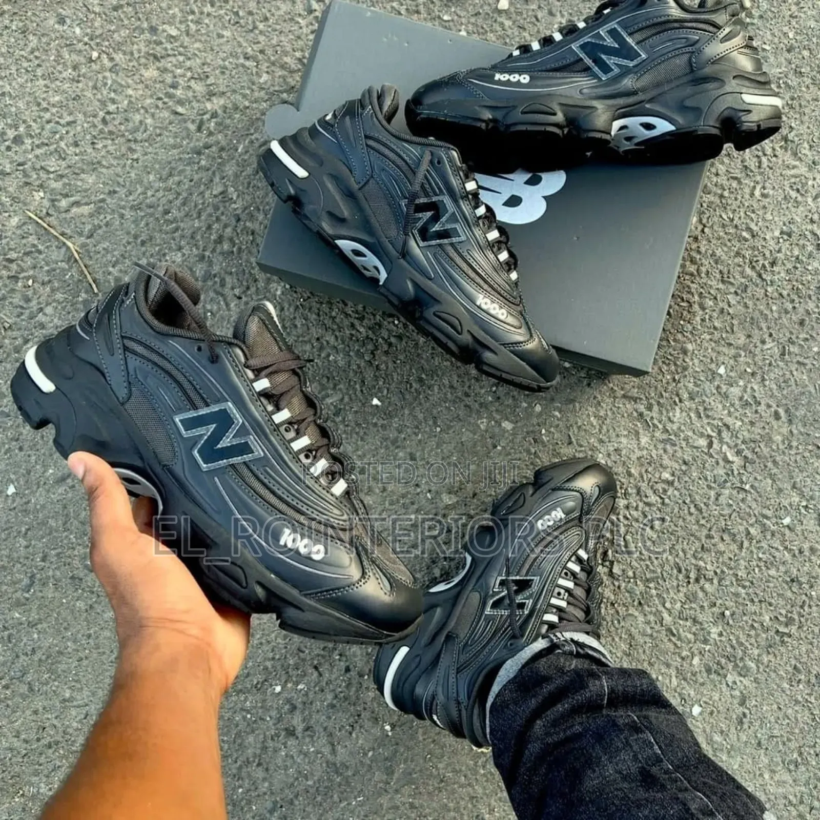 New Balance 1000