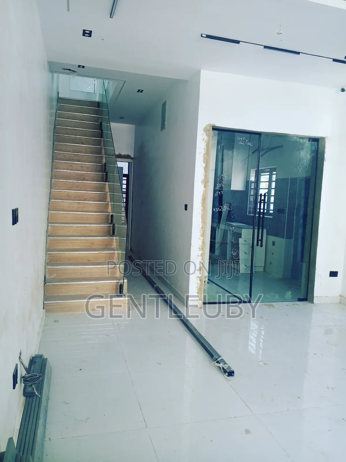 4bdrm Duplex in Royal Pine, Lekki Phase 2 for sale