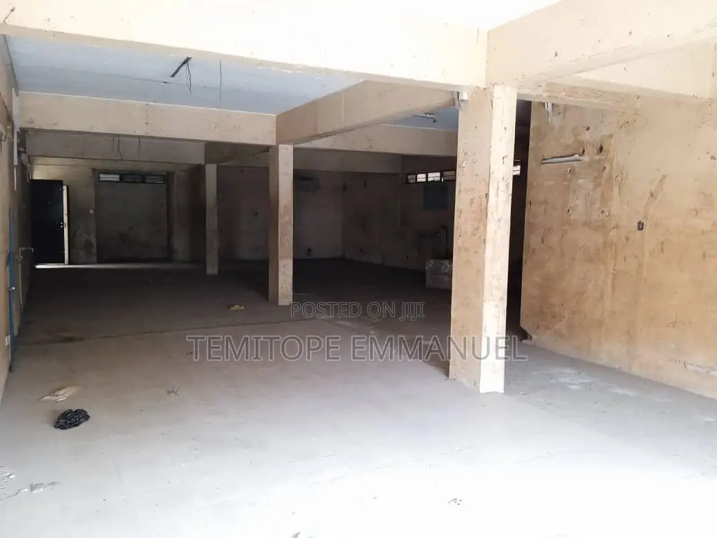 Well Maintain Office Space of 4floor With Good Title