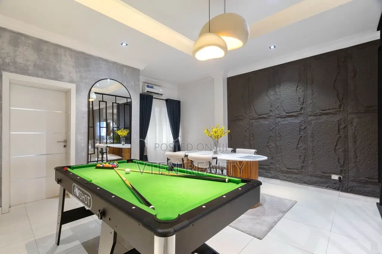 Luxurious 3bedroom Apartment