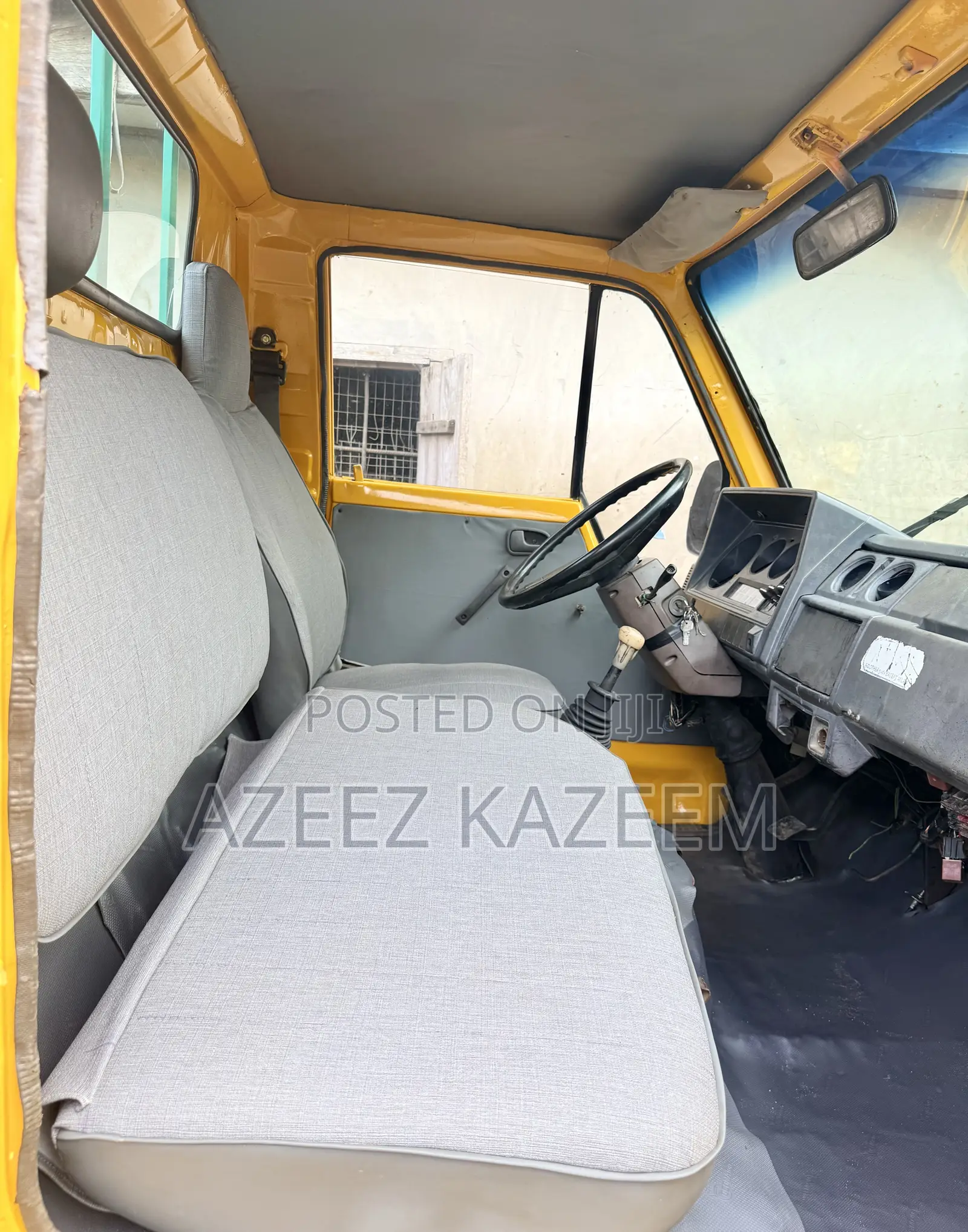 Toyota Dyna 200 Normal Hand 2rz Engine Normal Hand.
