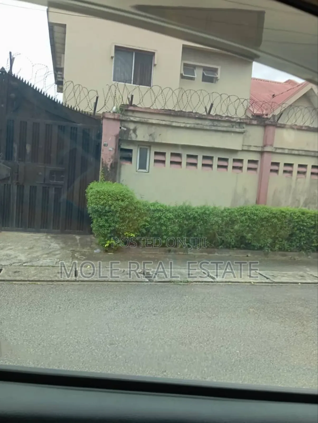 1,400 Plot Great Location Jibowu Yaba