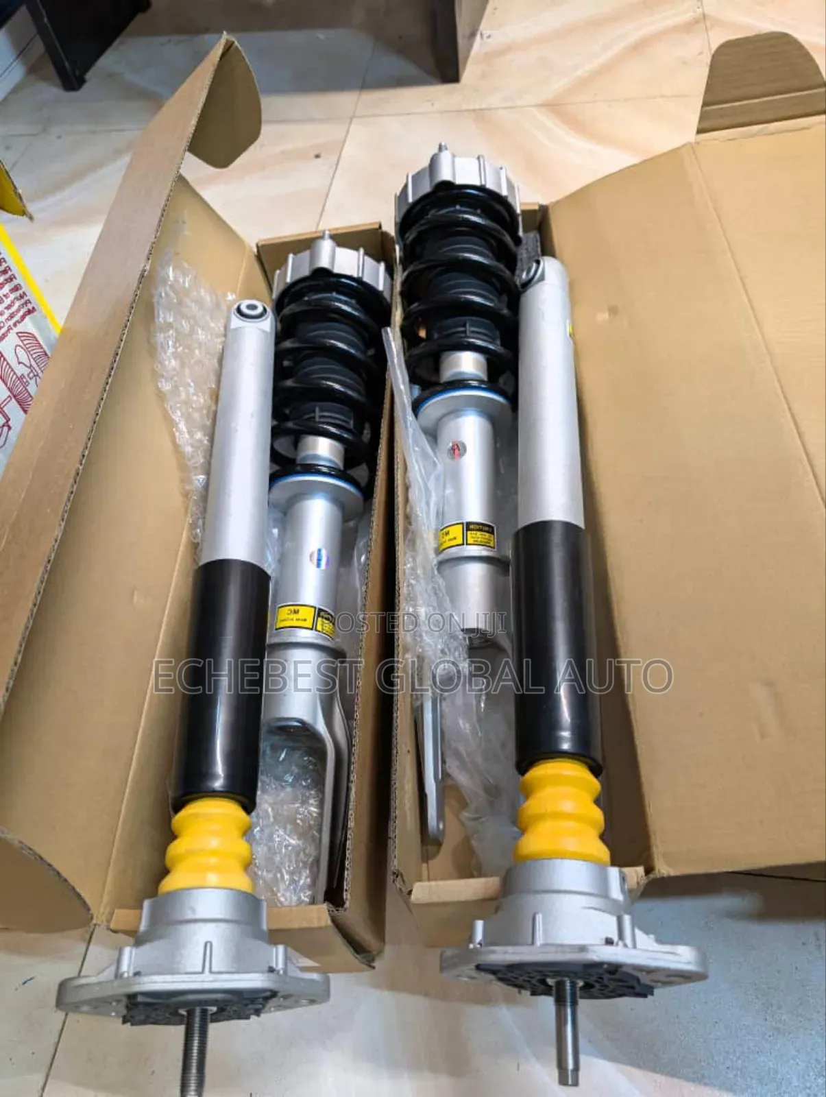 Front and Back Shock for Porsche Panamera. Brand New