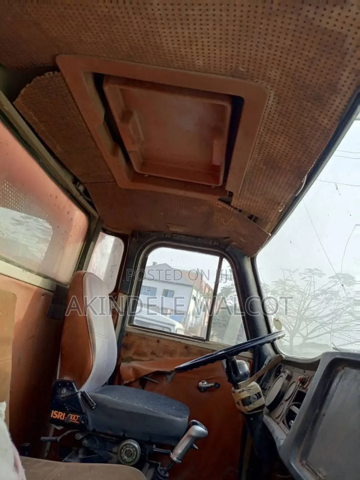 Volvo Tipper Berger Bucket Miller