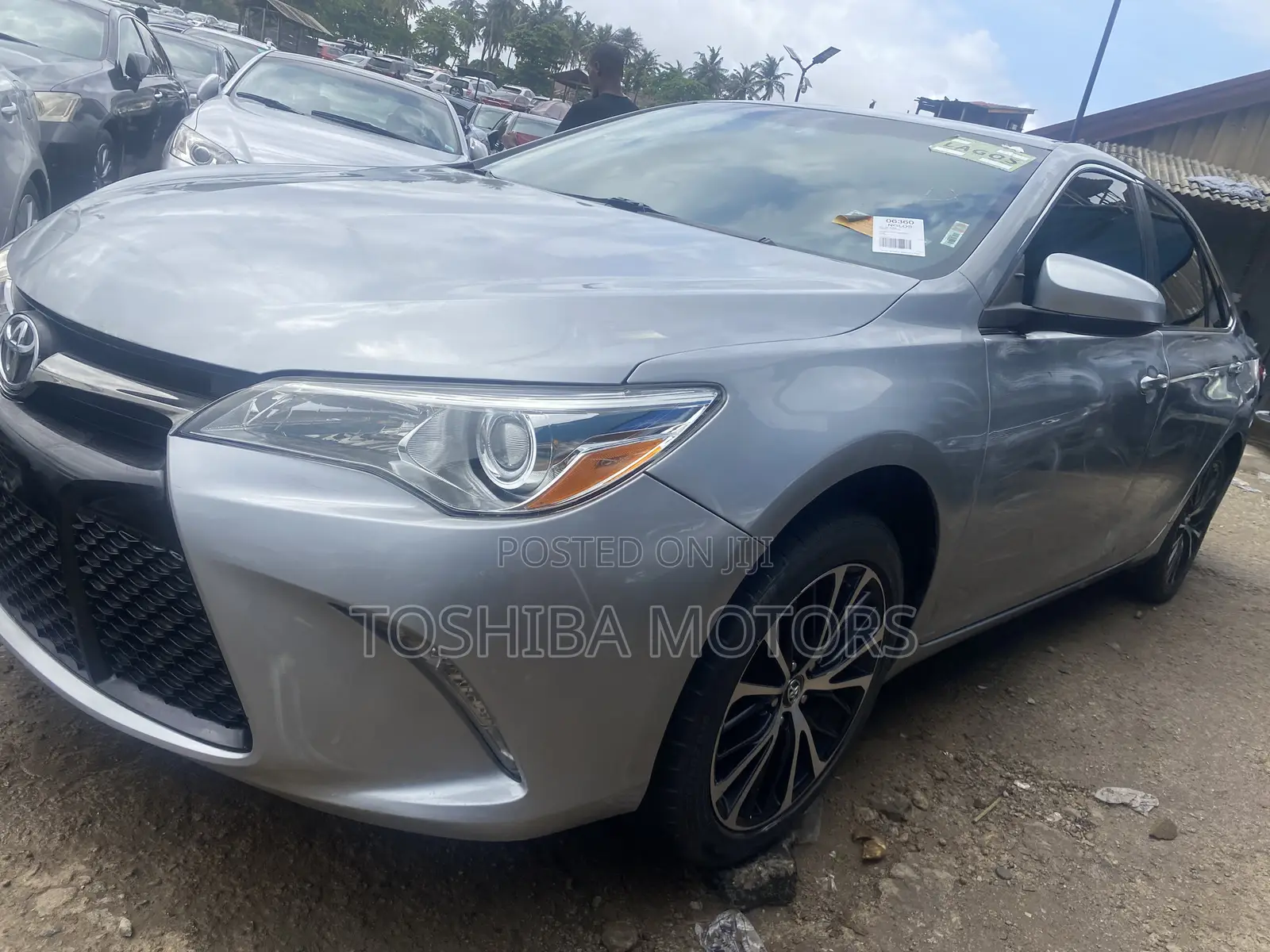 Toyota Camry XSE 4dr Sedan (2.5L 4cyl 6A) 2015 Silver