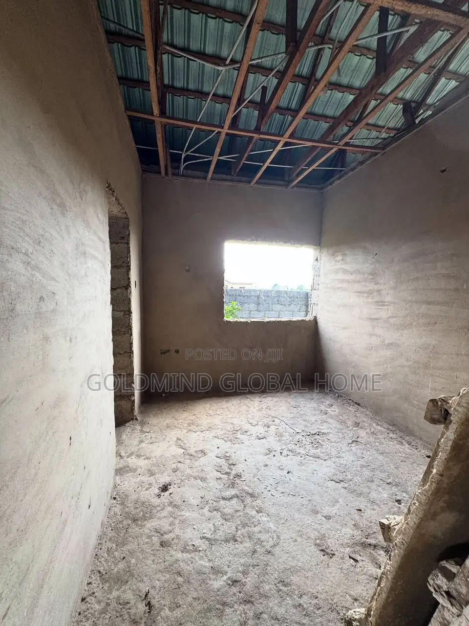 4bdrm Bungalow in Doctors Court Estate, FHA for sale