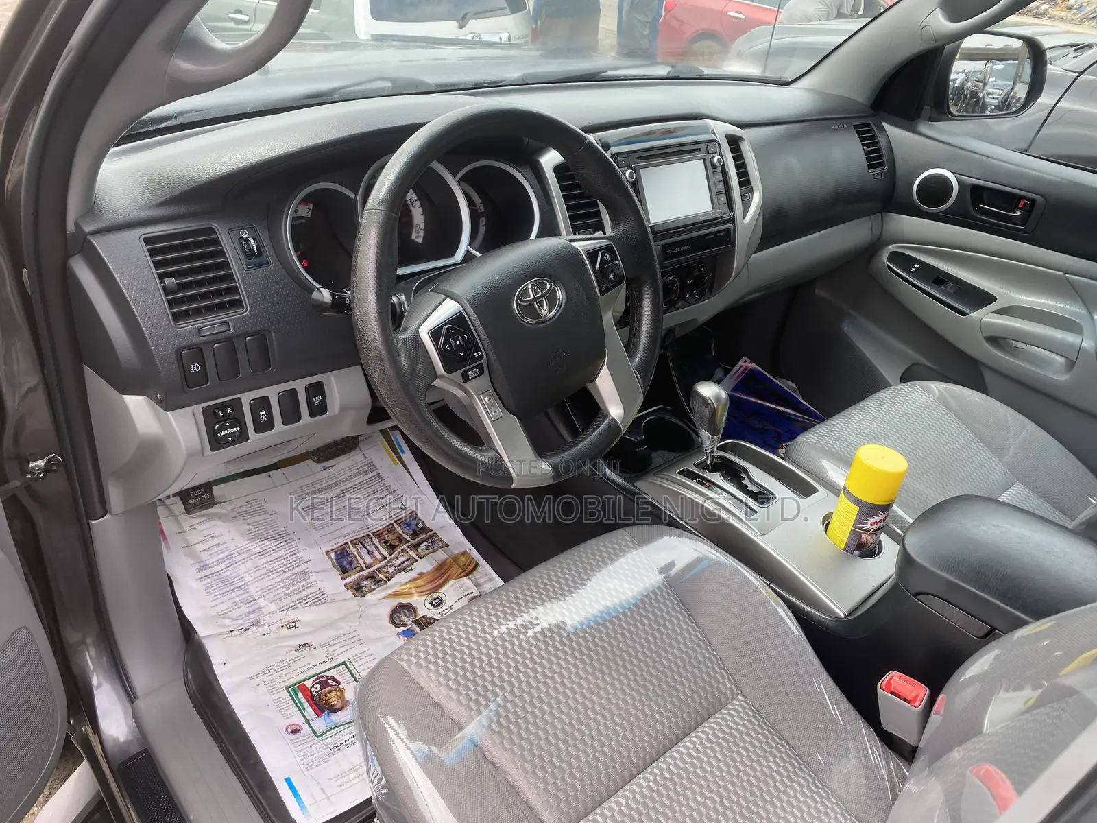 Toyota Tacoma V6 4dr Double Cab 4WD 5.0 ft. SB (4.0L 6cyl 5A) 2015 Gray