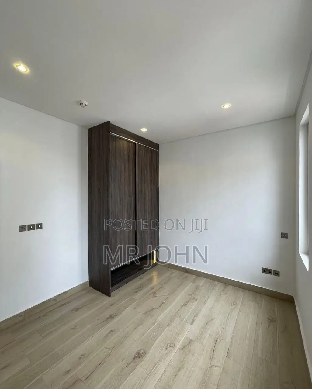 4bdrm House in Osapa London, Lekki for sale