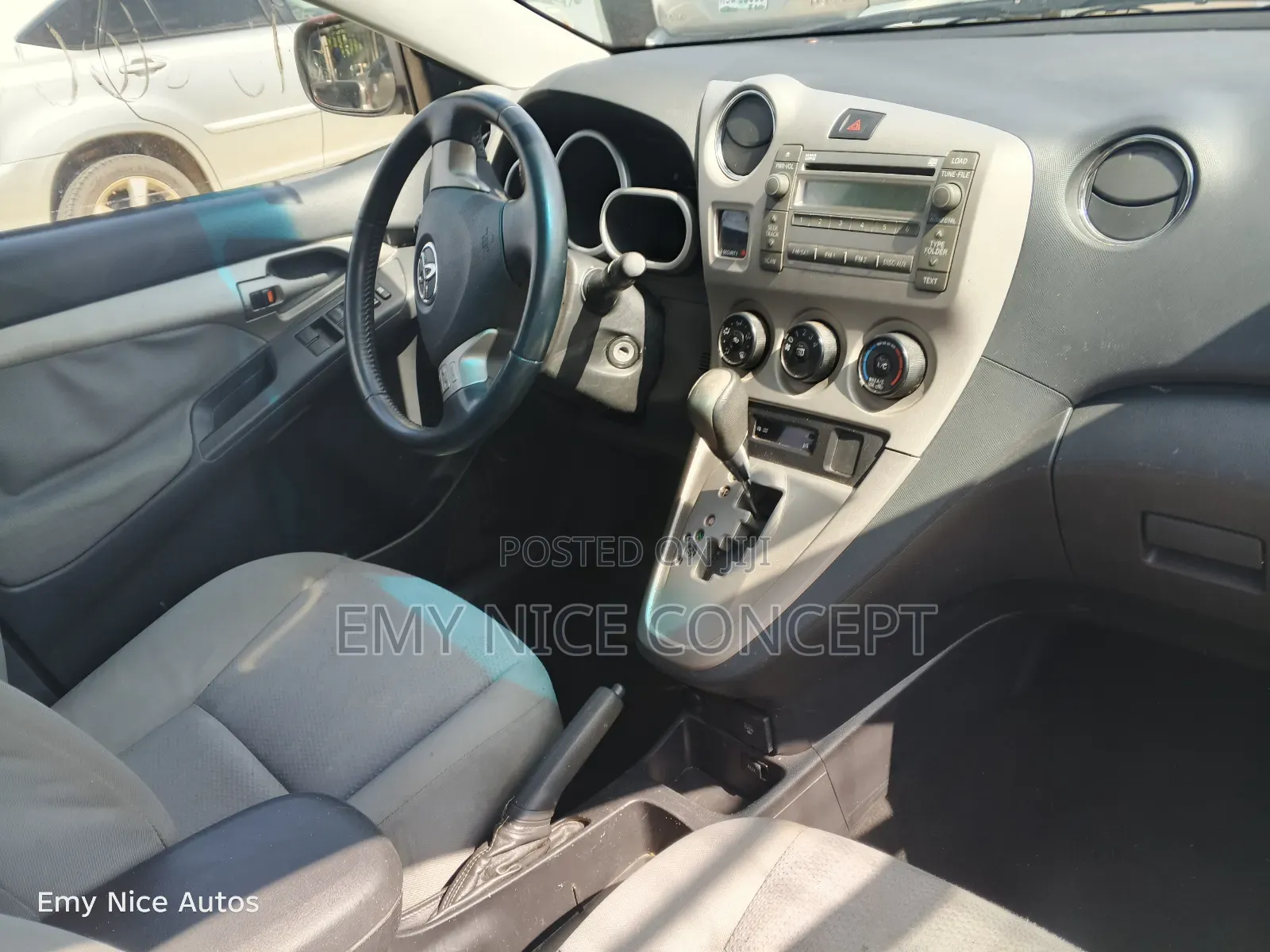 Toyota Matrix S Hatchback FWD (2.4L 4cyl 5A) 2009 Red