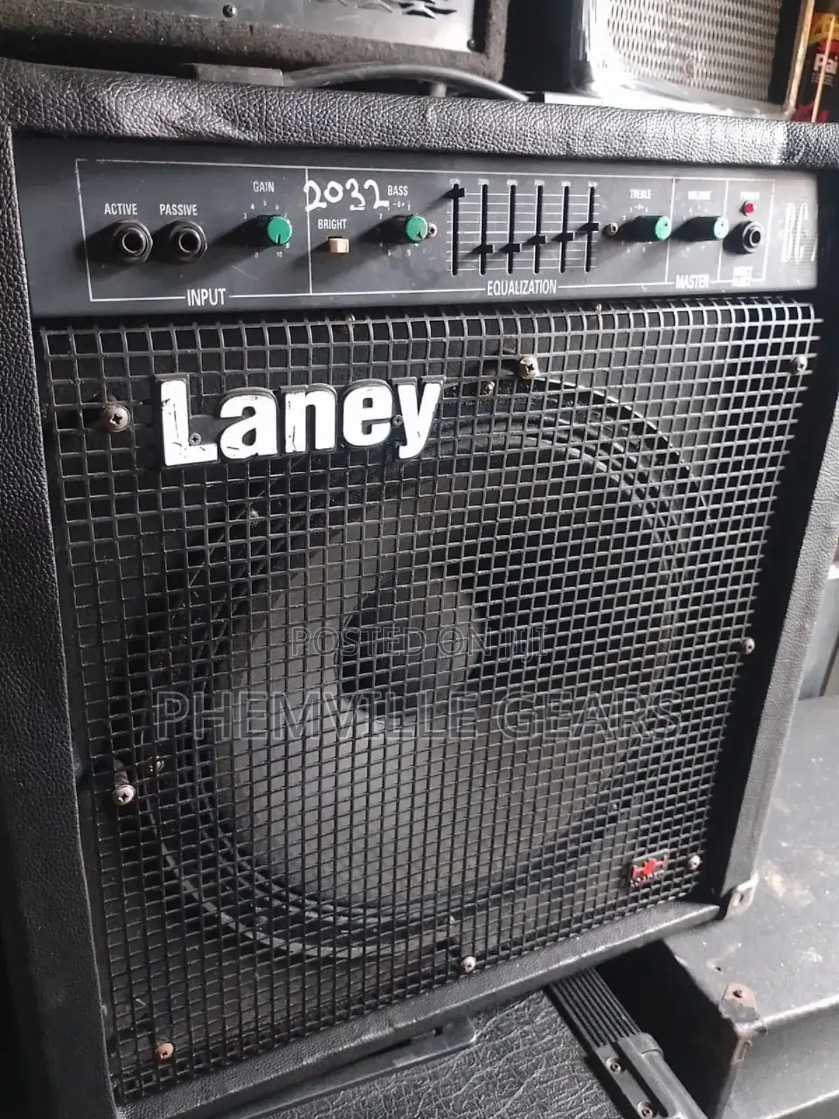 Laney 15-inch Bass Combo Speaker