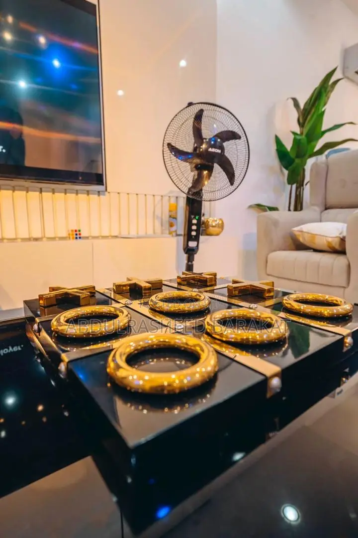 Luxury 3 Bedroom Duplex With Private Cinema Snooker Ps5 Tennis