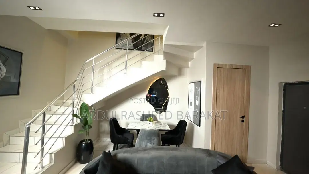 Luxury 2 Bedroom Terrace Apartment With Ps5 Balcony