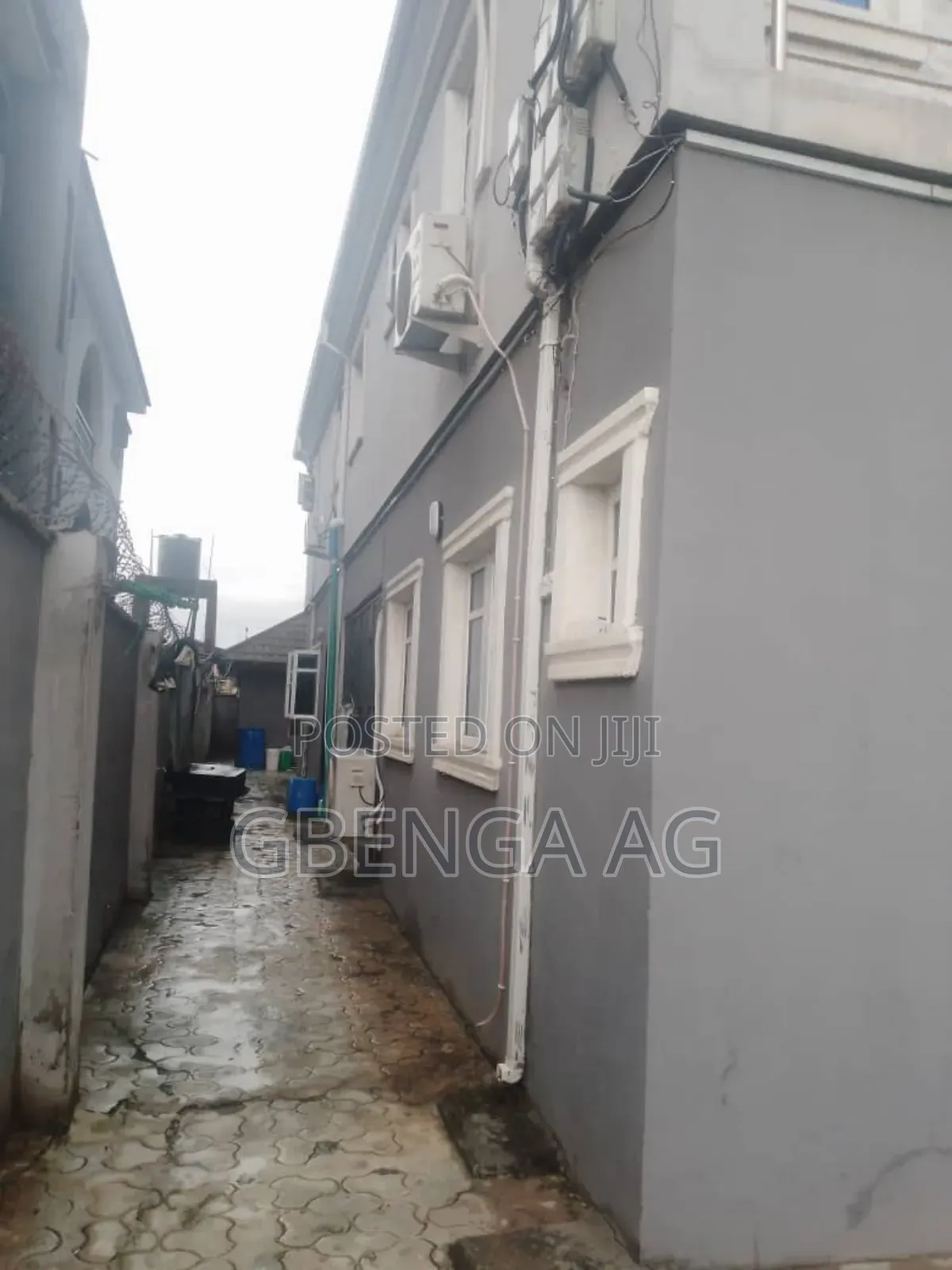 3bdrm Apartment in Unity Estate, Alimosho for sale