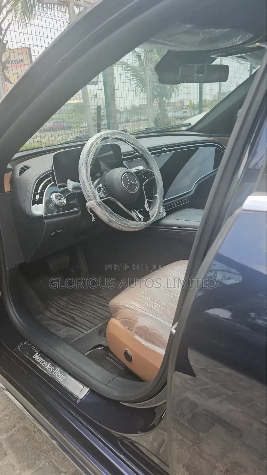 New Mercedes-Benz E350 2024 Blue