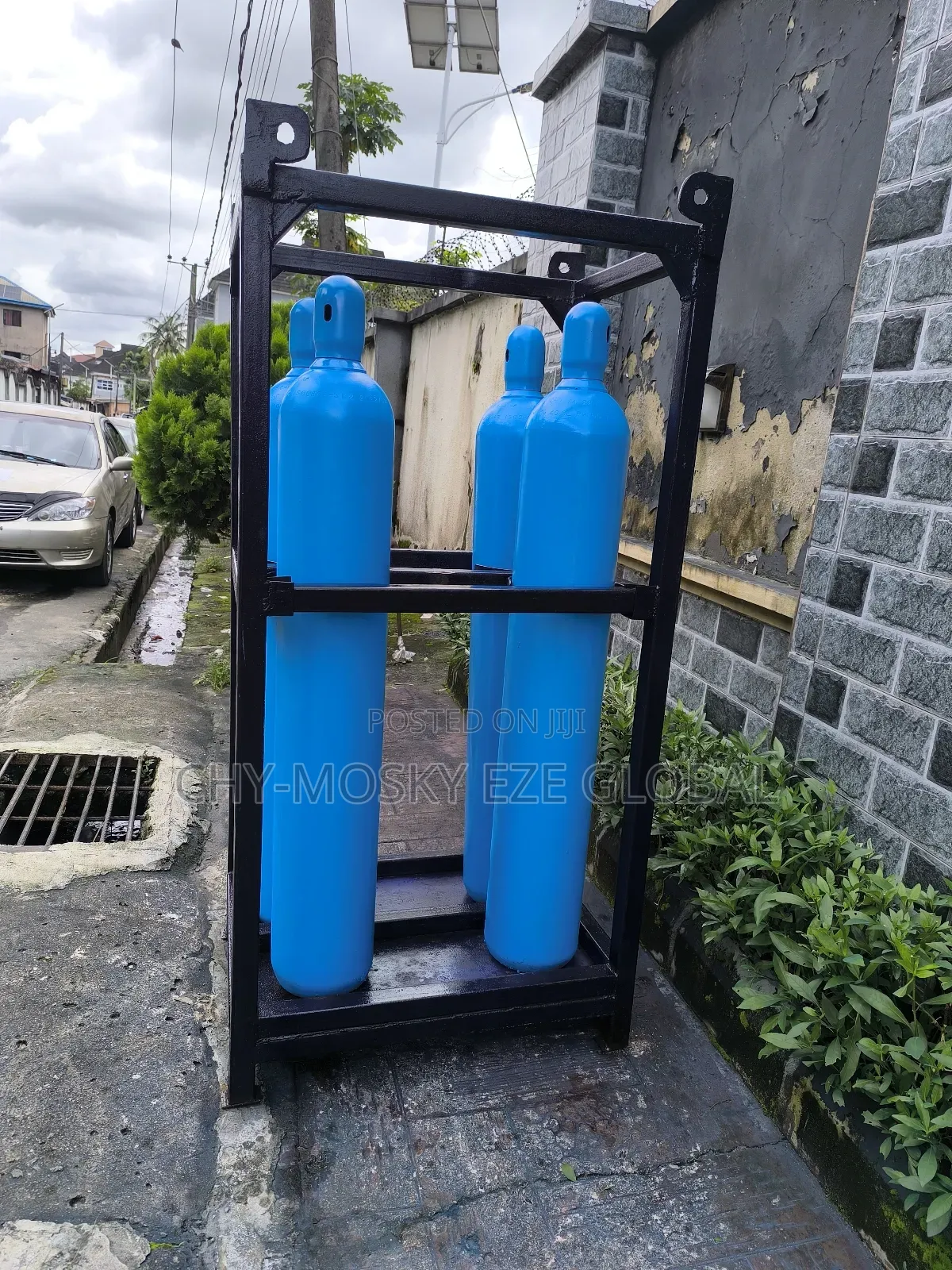 4 Gas Bottle Cylinder With Rack