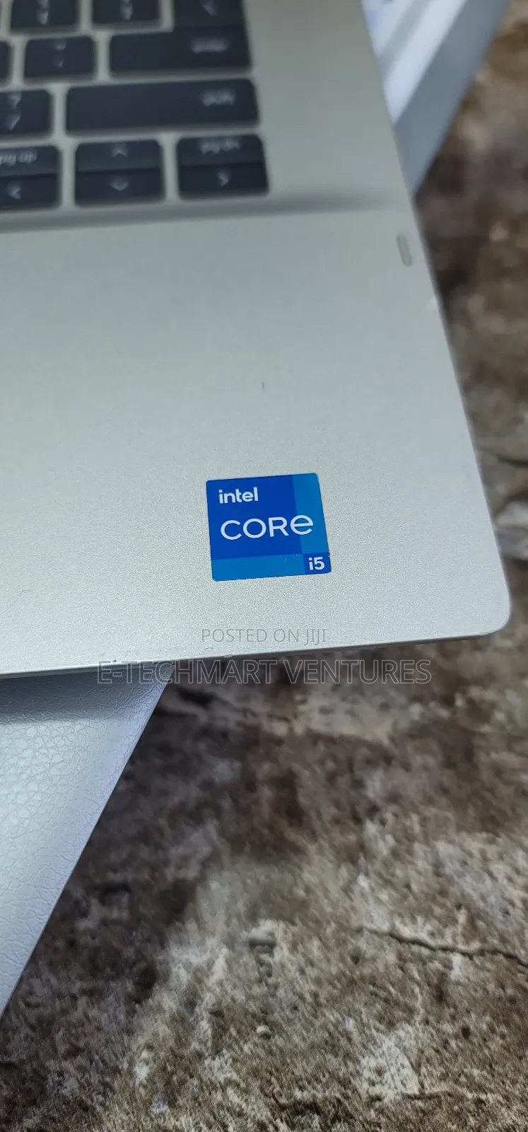 Laptop Dell Inspiron 14 5000 16GB Intel Core i5 SSD 256GB