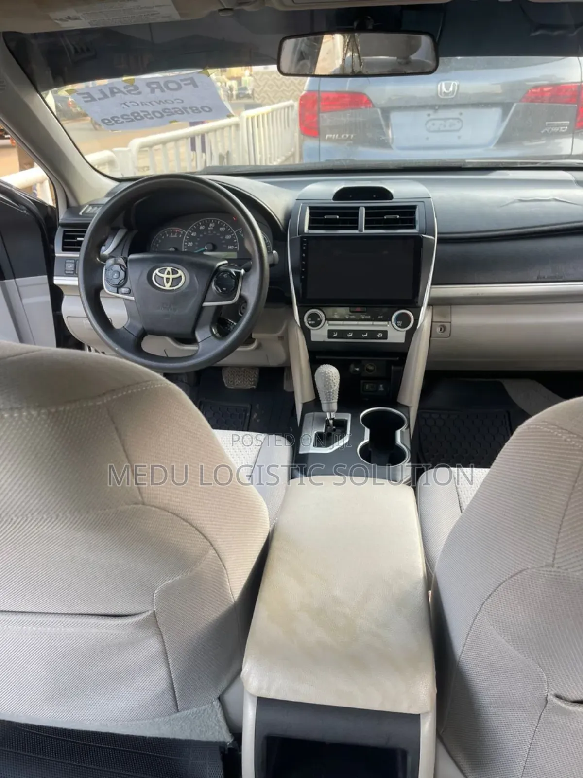 Toyota Camry LE 4dr Sedan (2.5L 4cyl 6A) 2013 Gray