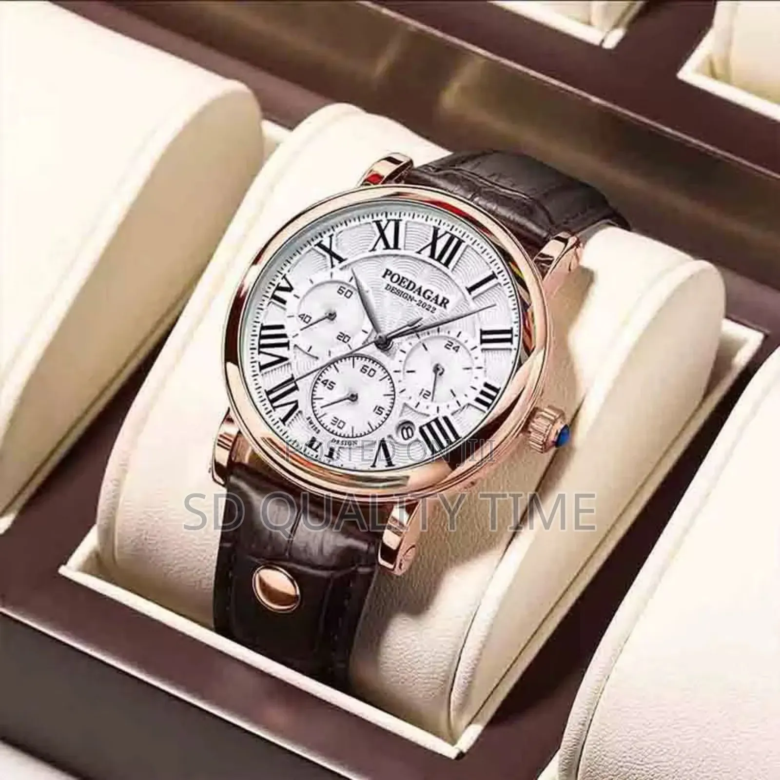 Poedagar Chronographic Leather Watch