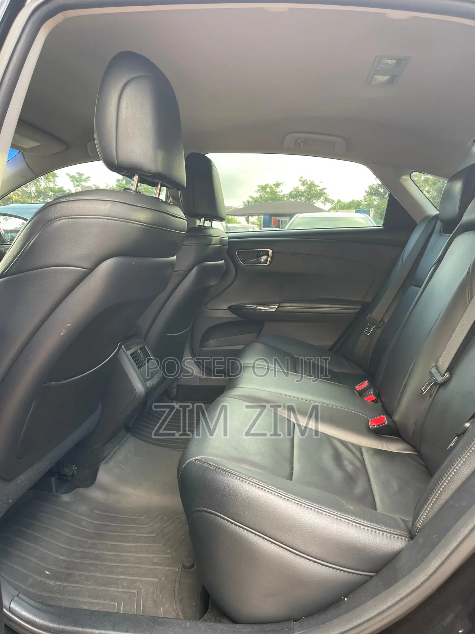 Toyota Avalon XLE Sedar FWD (3.5L 6cyl 6A) 2013 Black