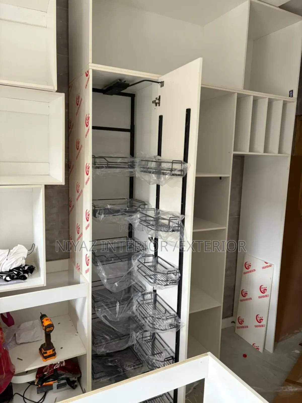Luxery Kitchen Cabinet